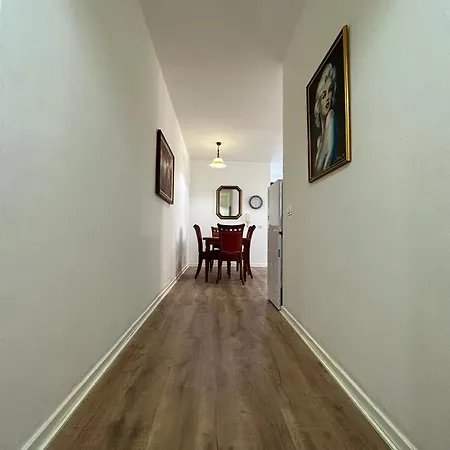 Vollga Four Seasons Apartament *