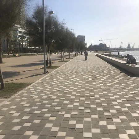 Vollga Four Seasons Апартаменты Дуррес