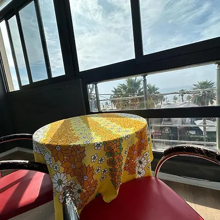 Vollga Four Seasons Апартаменты Дуррес